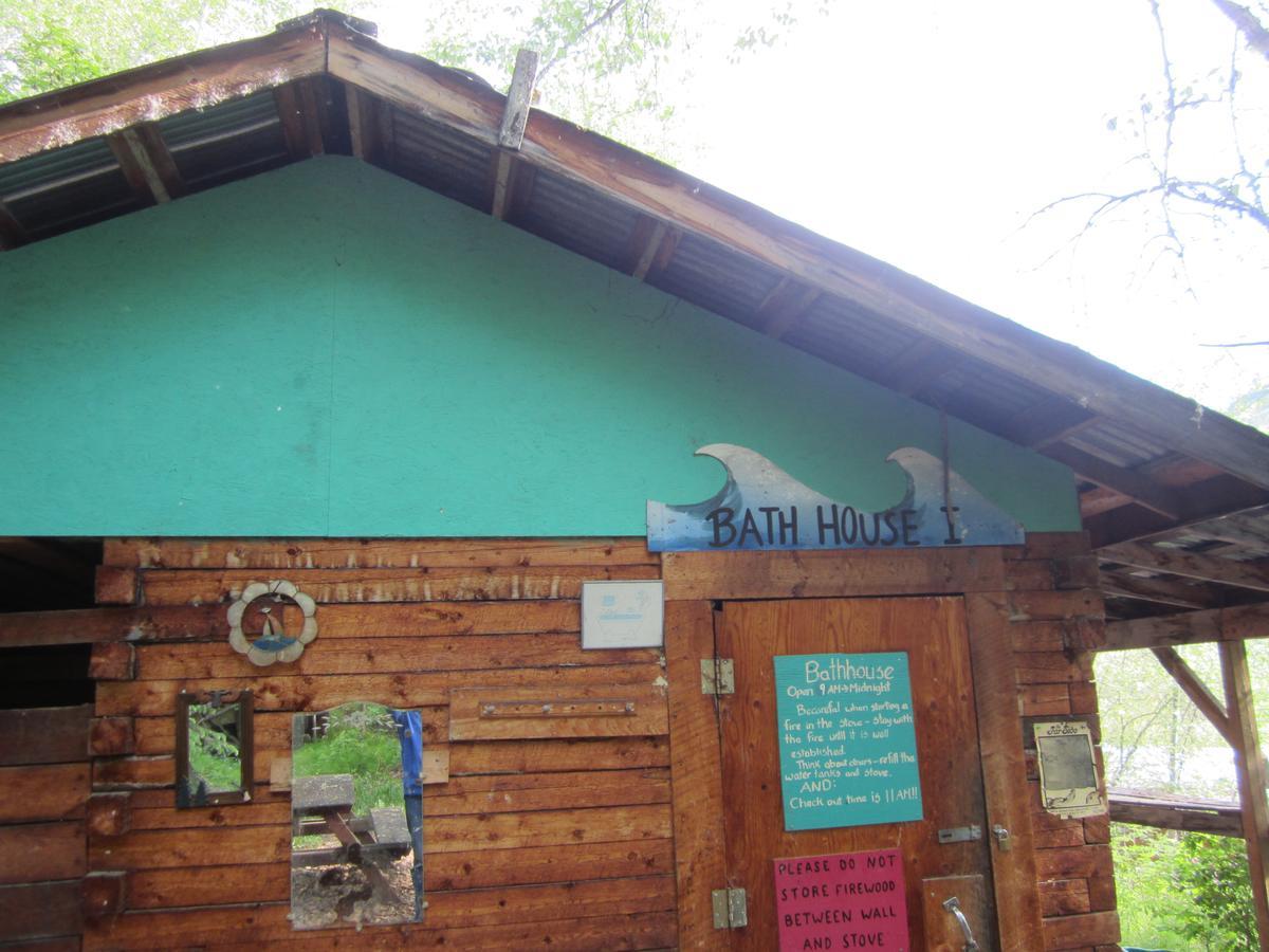 Dawson City River Hostel Dış mekan fotoğraf